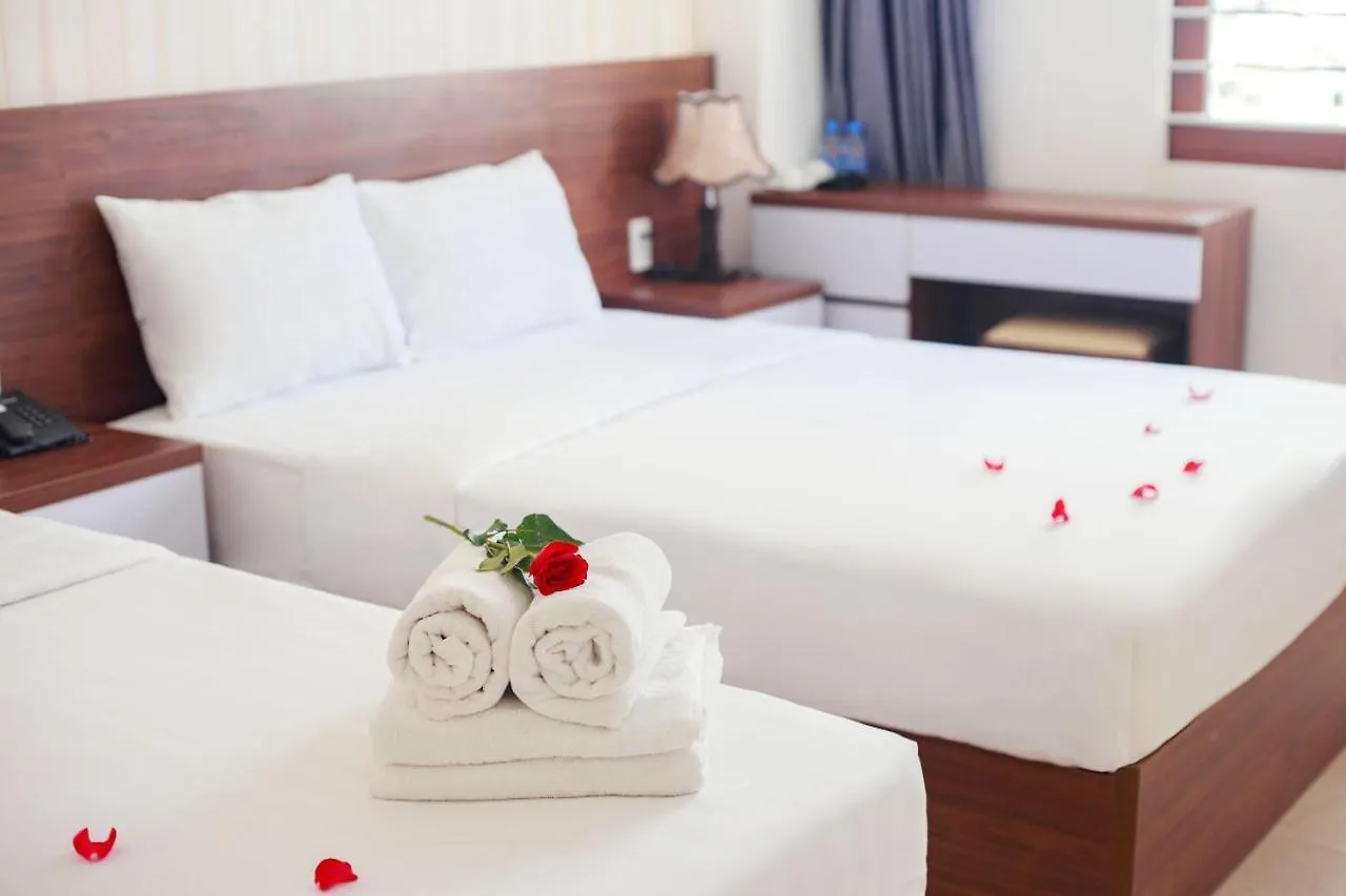 Ha Nhung Hotel Nha Trang