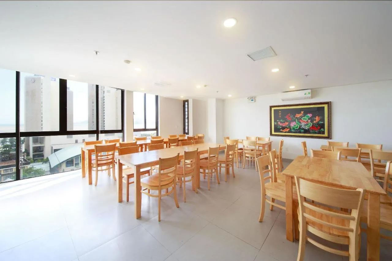 Ha Nhung Hotel Nha Trang